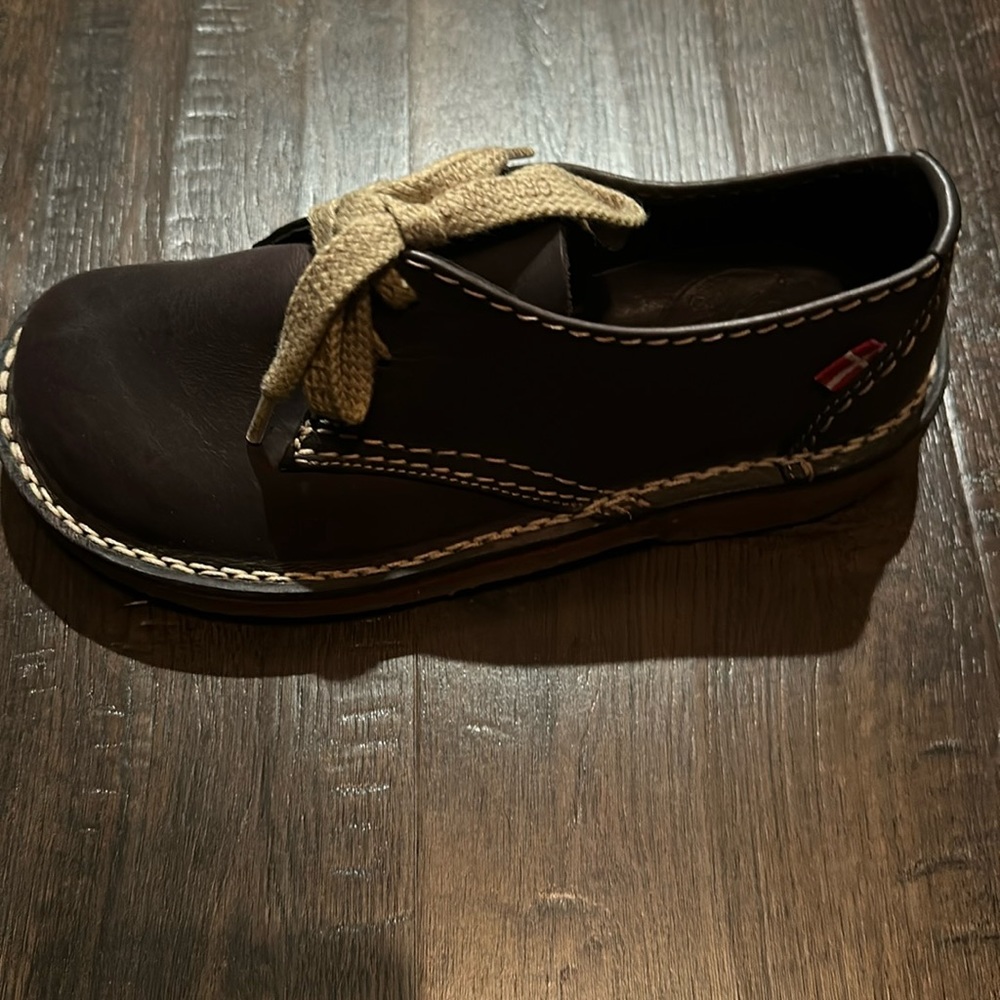 Duck feet shoes